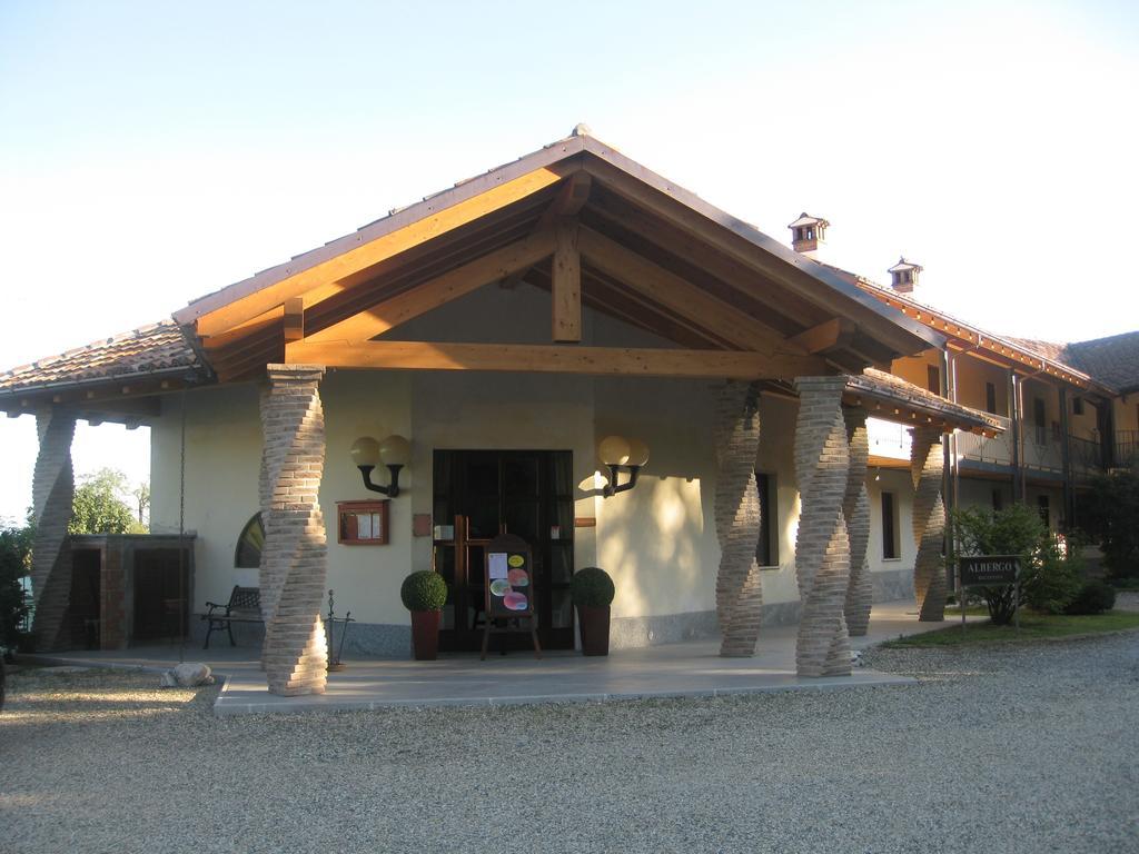 Albergo Giardino Sannazzaro de' Burgondi Экстерьер фото